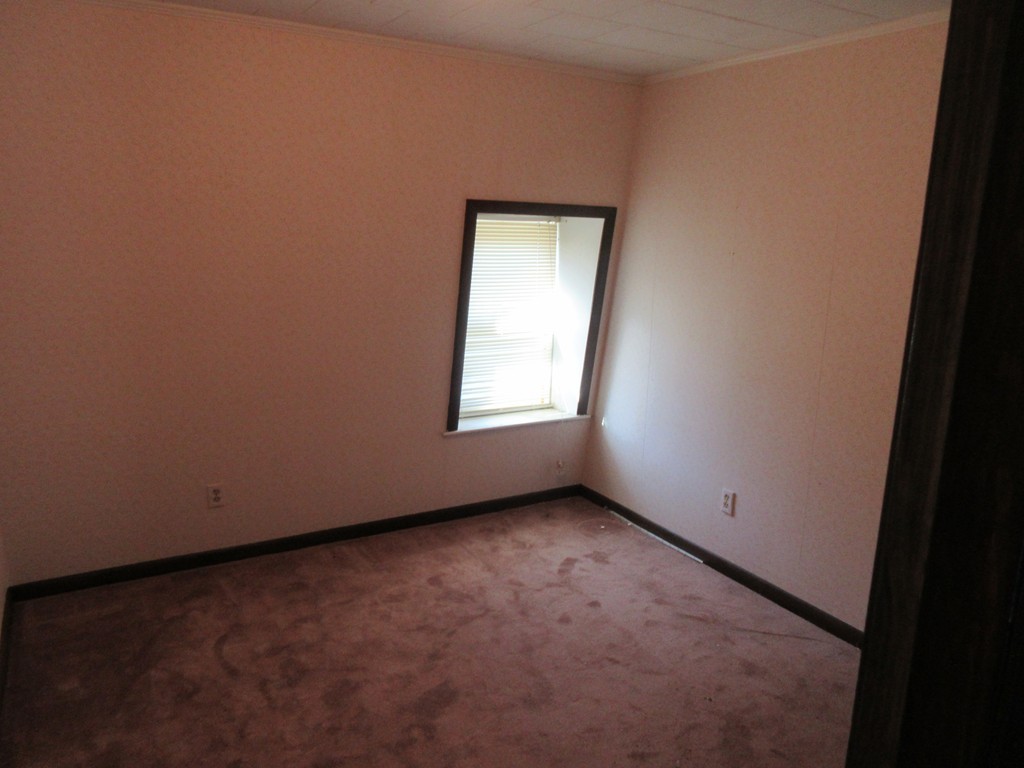 313 Middle Street Fall River, MA 02724 - Photo 21 of 30 Gallery Image 21