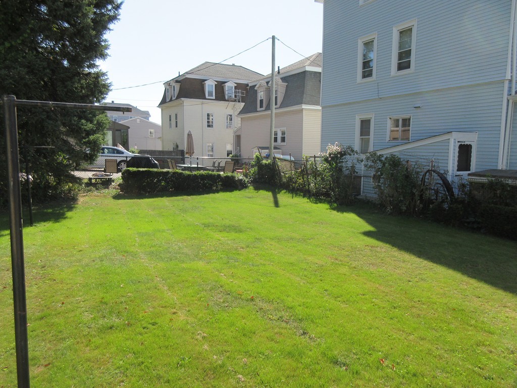 313 Middle Street Fall River, MA 02724 - Photo 4 of 30 Gallery Image 4