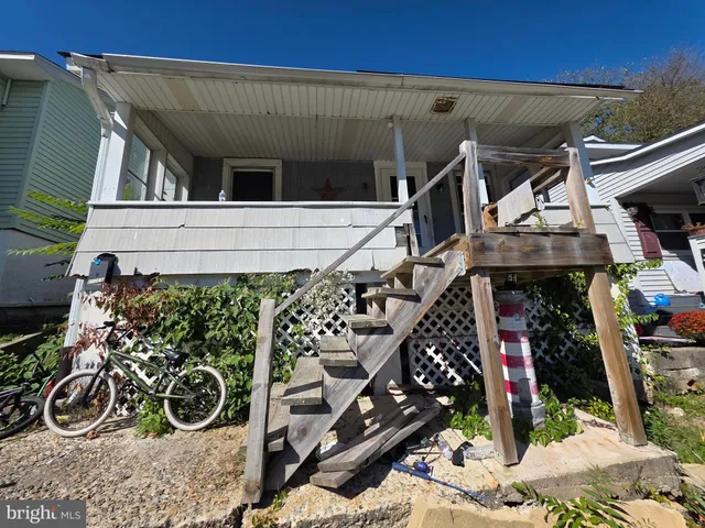 $124,995 | 873 Edgemont Avenue, Palmerton, PA 18071