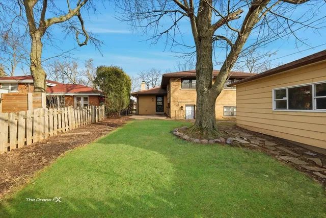 $749,000 | 9412 Kilbourn Avenue, Skokie, IL 60076