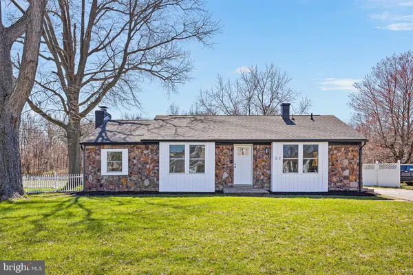 $425,000 | 32 Constitution Boulevard, New Castle, DE 19720