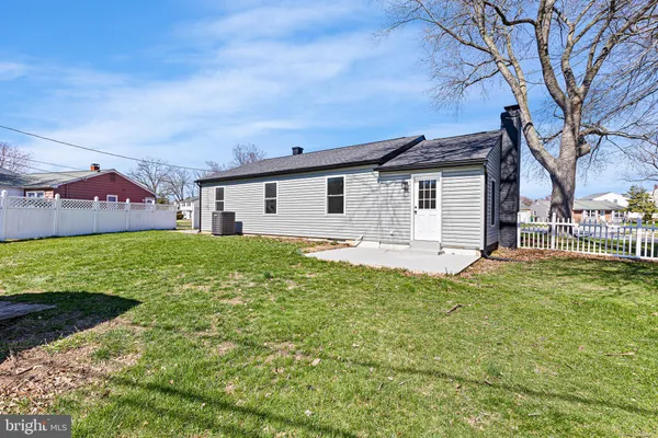 $425,000 | 32 Constitution Boulevard, New Castle, DE 19720