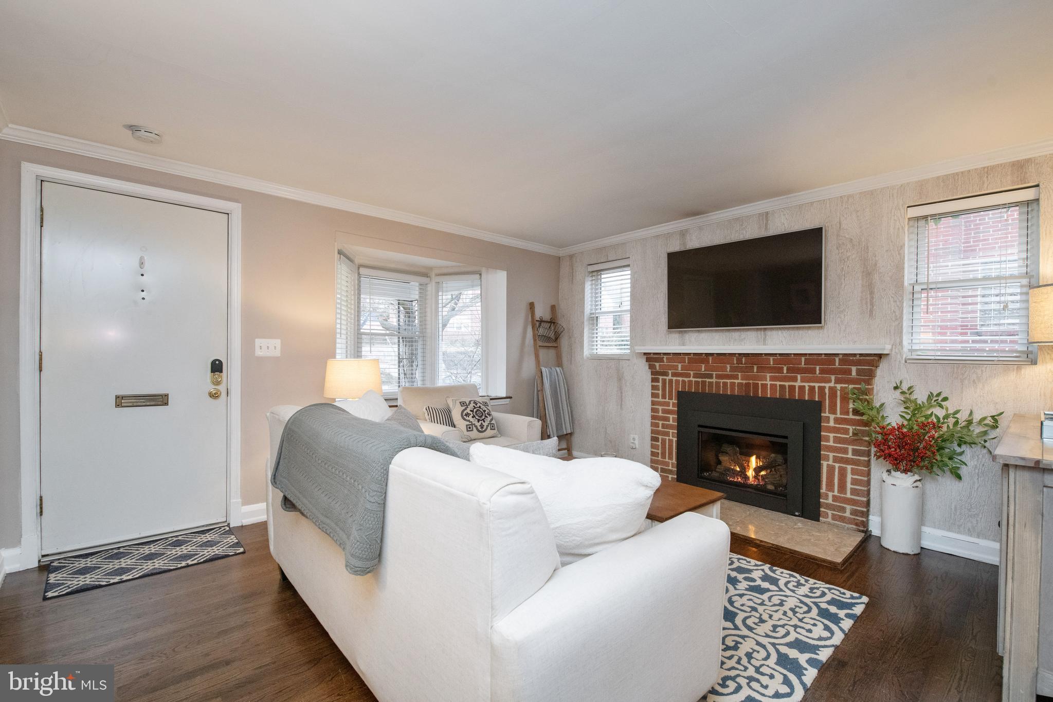 1618 Loch Ness Road Towson, MD 21286 - Photo 6 of 40
