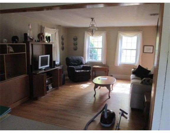 1058 Old Turnpike Road Oakham, MA 01068 - Photo 9 of 10 Gallery Image 9