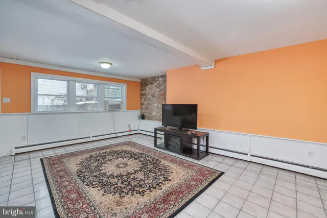 $4,000 | 5496 York Rd., Unit CARRIAGE, Doylestown, PA 18902