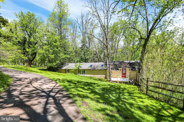 $4,000 | 5496 York Rd., Unit CARRIAGE, Doylestown, PA 18902