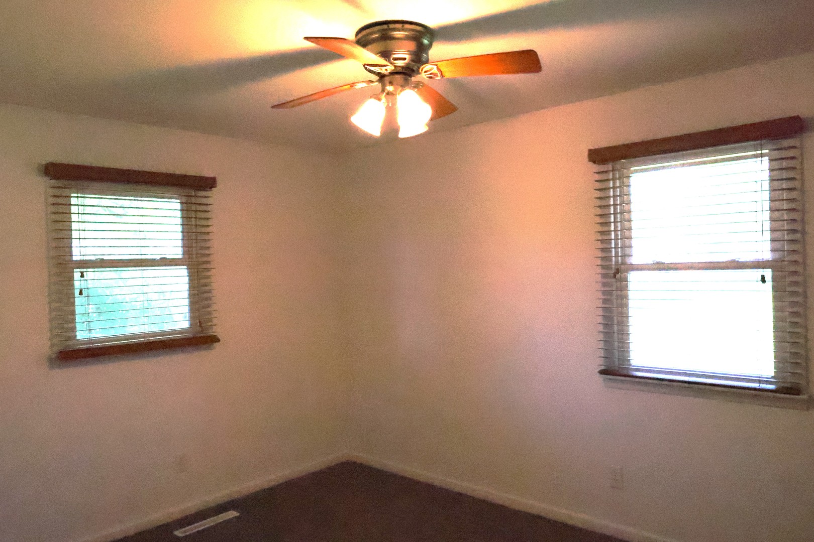 2951 Lowe Road Kankakee, IL 60901 - Photo 13 of 21 Gallery Image 13