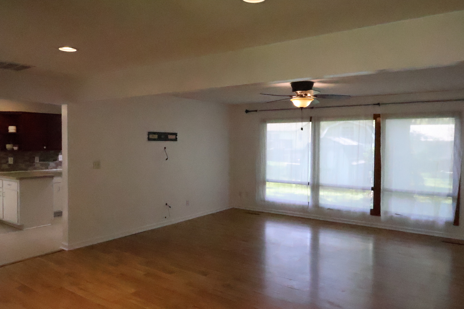 2951 Lowe Road Kankakee, IL 60901 - Photo 2 of 21 Gallery Image 2