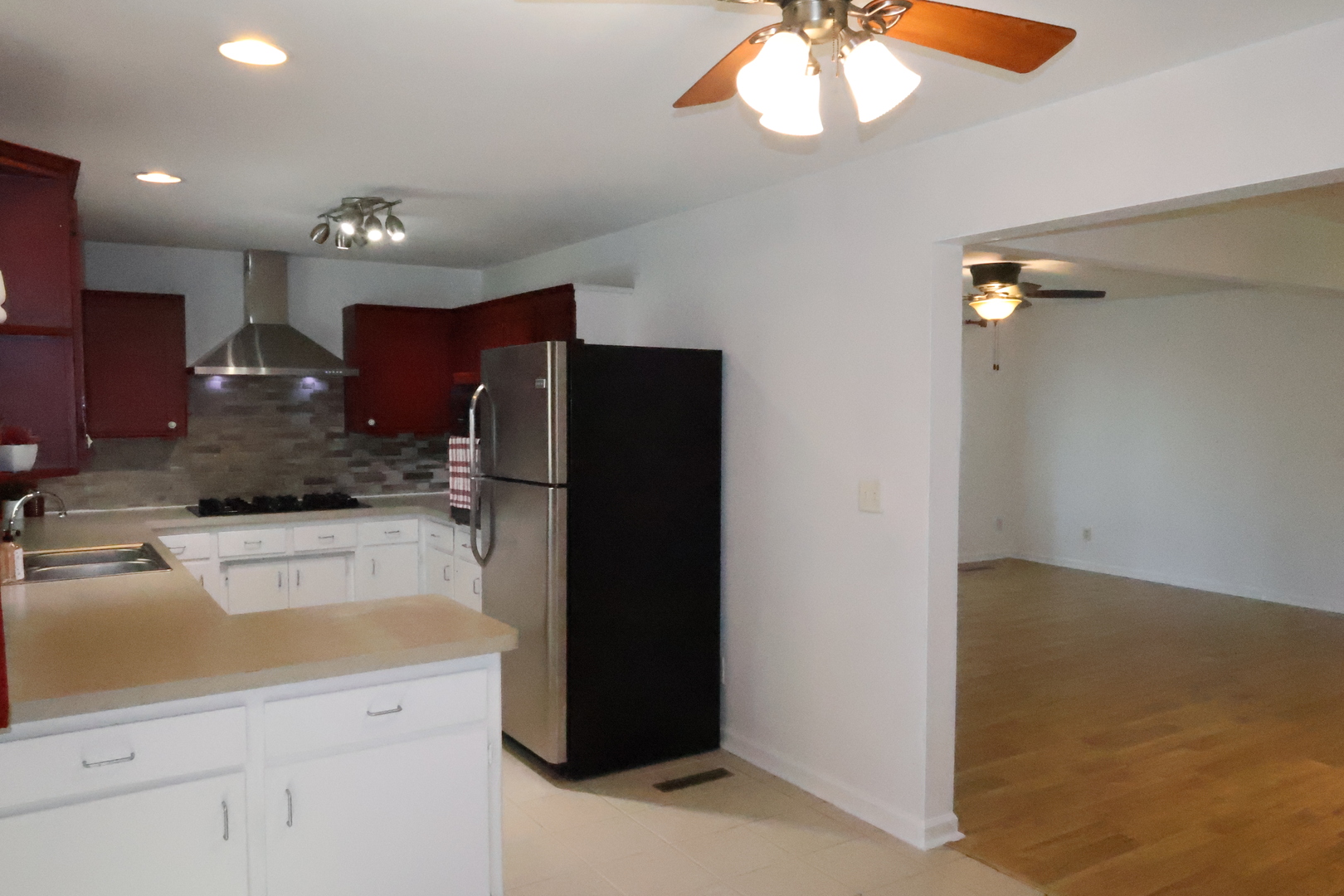 2951 Lowe Road Kankakee, IL 60901 - Photo 7 of 21 Gallery Image 7