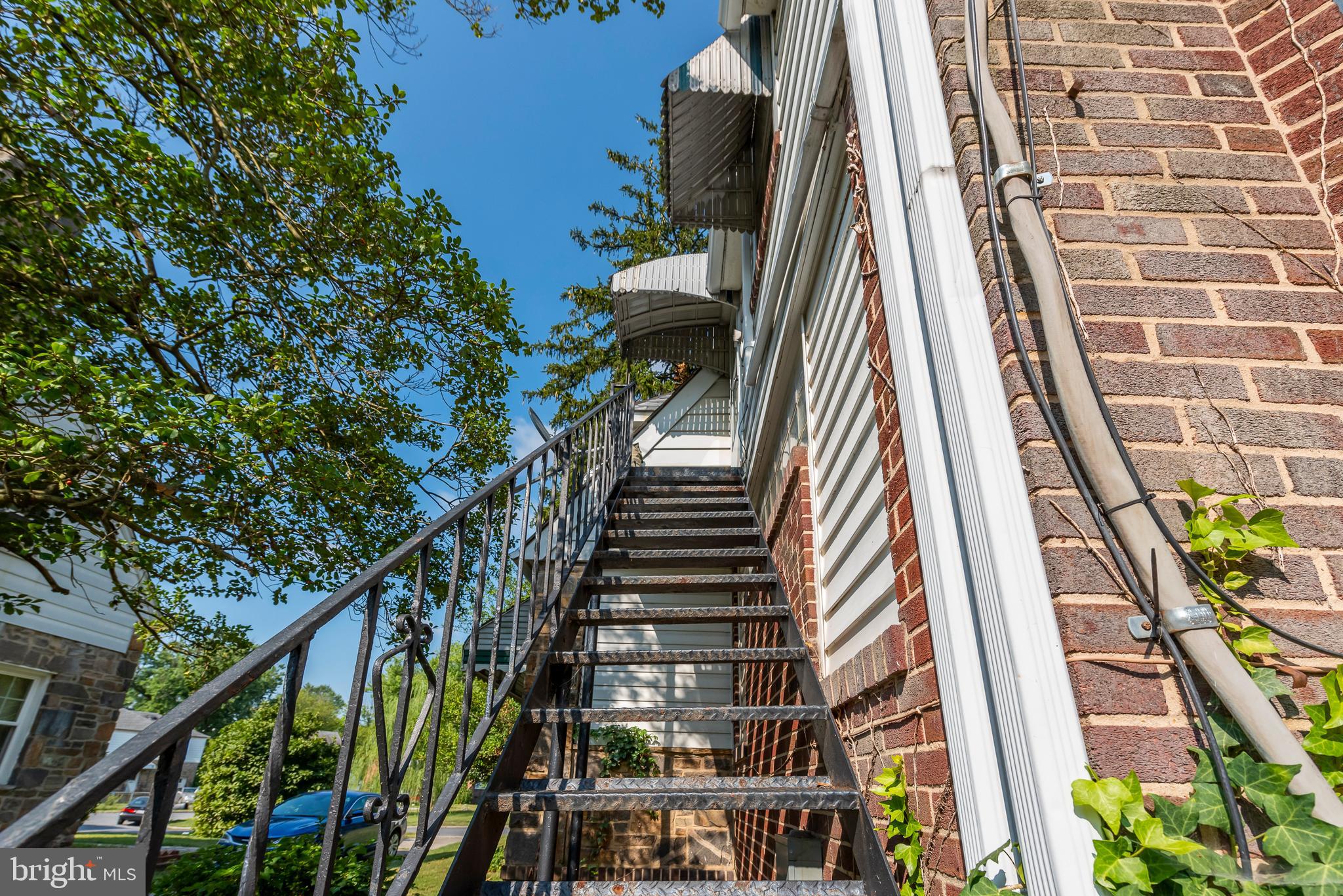 811 Dorchester Road Baltimore, MD 21229 - Photo 19 of 45