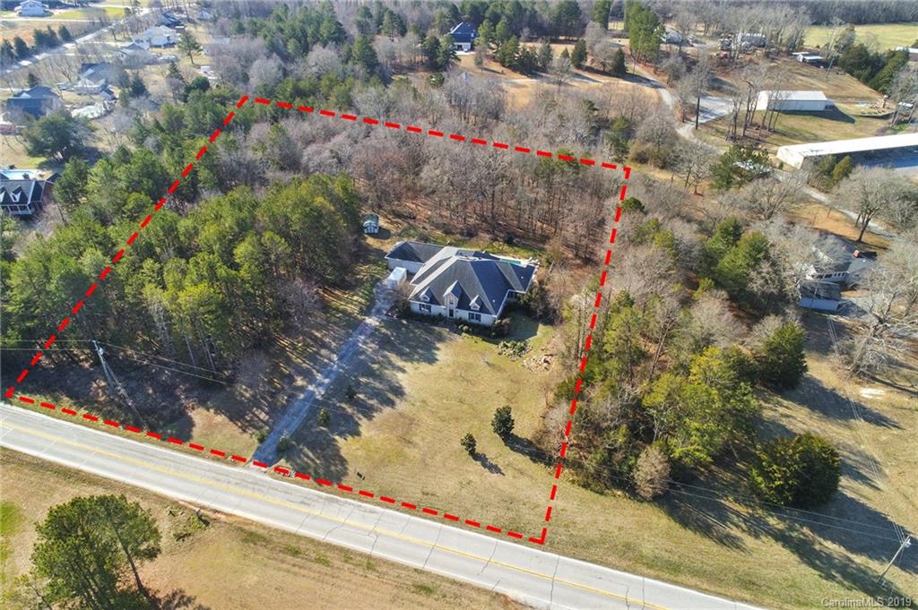 1375 State Rd S-46-151 Clover, SC 29710 - Photo 12 of 22 Gallery Image 12