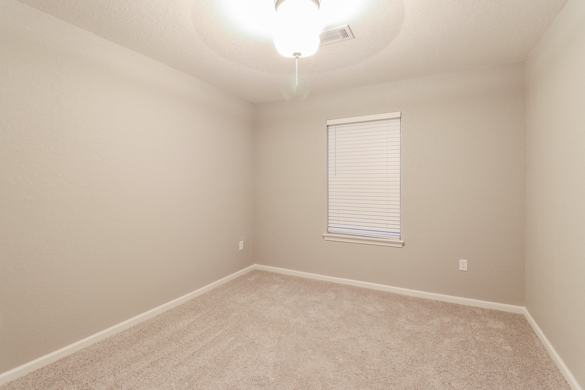 23331 Sandpiper Trail Spring, TX 77373 - Photo 12 of 16 Gallery Image 12