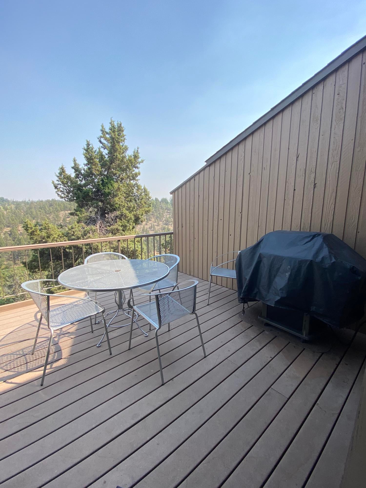 1904 Redtail Hawk Drive, Unit RV49A Redmond, OR 97756 - Photo 18 of 22 IMG_7280