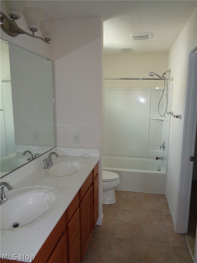 712 Starr Ridge Street Southeast Massillon, OH 44646 - Photo 12 of 17