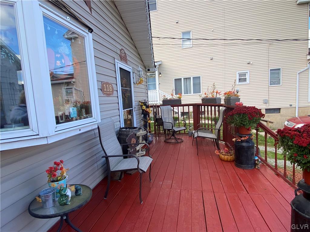 118 East Ruddle Street Coaldale, PA 18218 - Photo 4 of 42 a living room filled with furniture and wooden floor