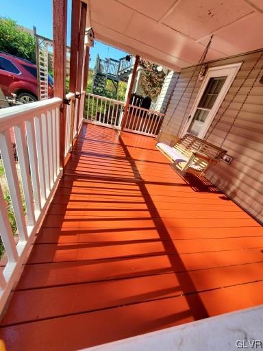 118 East Ruddle Street Coaldale, PA 18218 - Photo 10 of 42 a balcony with street view