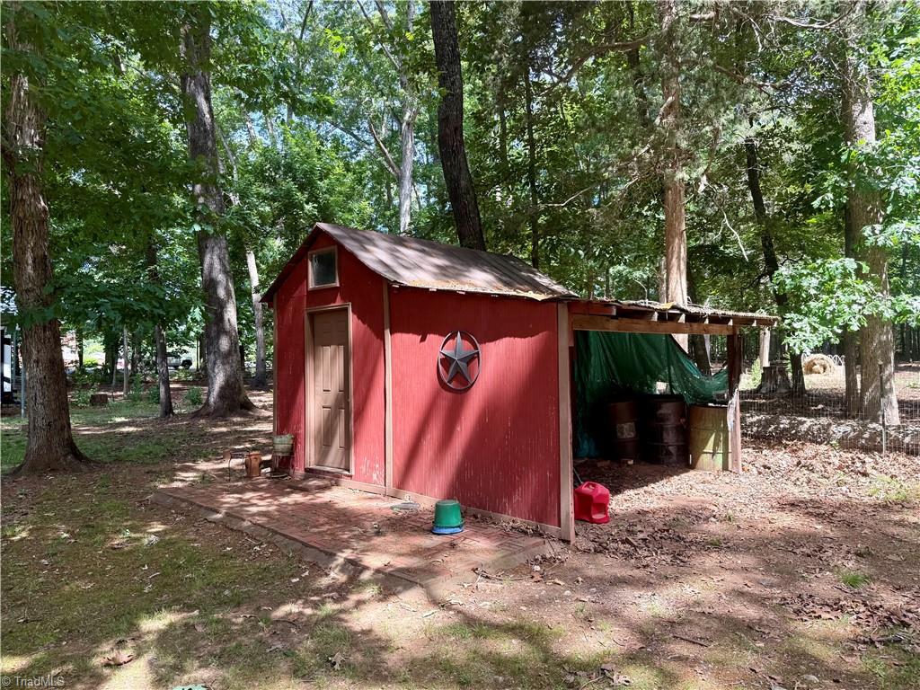 6540 Bringle Ferry Road Salisbury, NC 28146 - Photo 12 of 28
