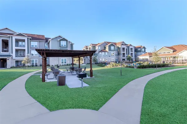 $950 | 4633 Campus Drive, Fort Worth, TX 76119