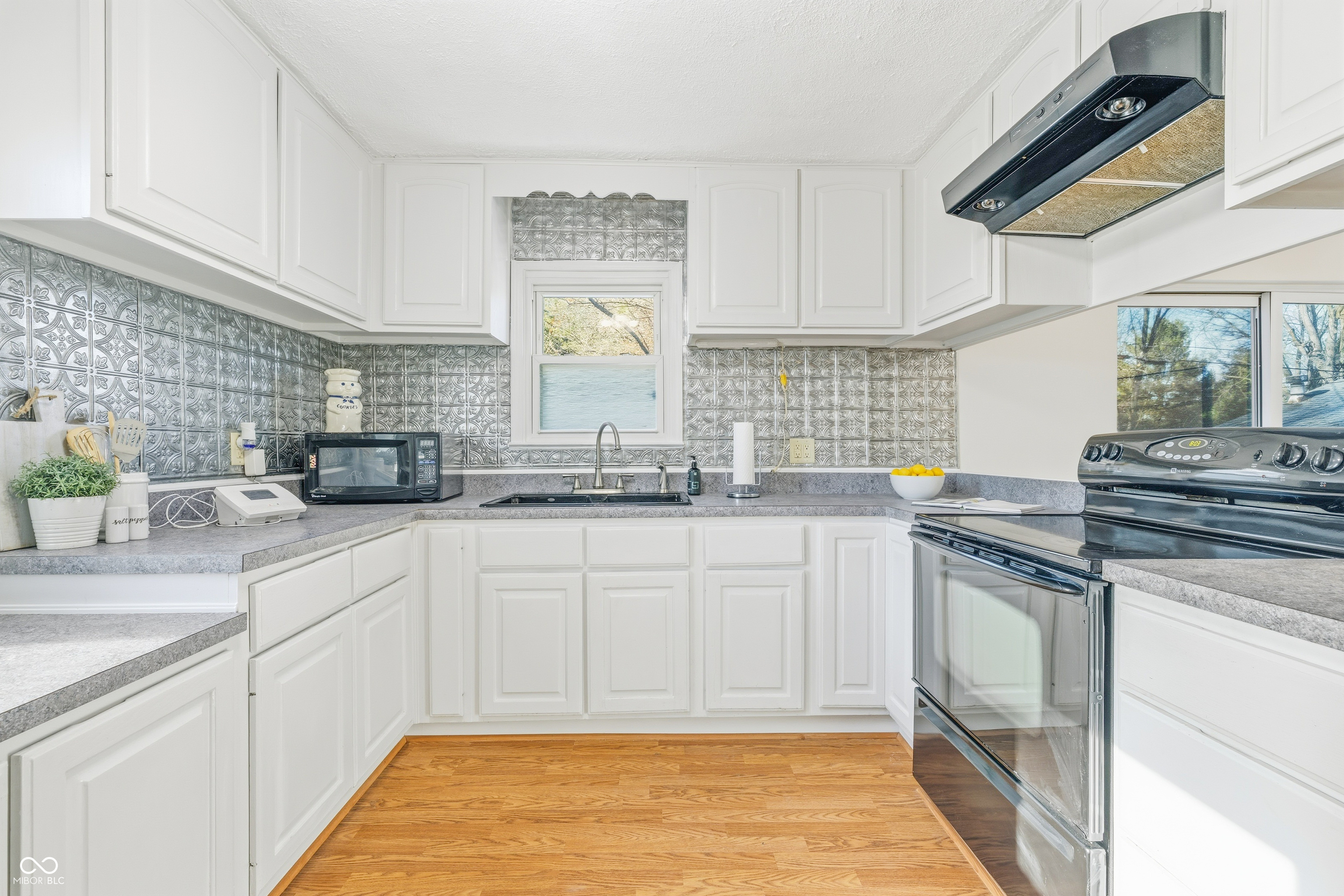 3624 Brill Road Indianapolis, IN 46227 - Photo 13 of 38