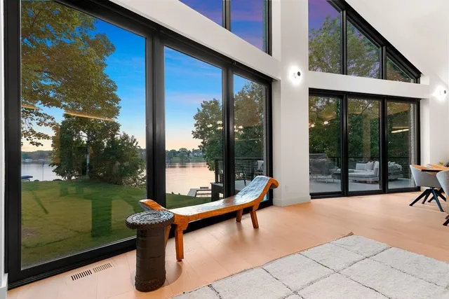 $2,350,000 | 2080 Greenleaf Road, De Pere, WI 54115