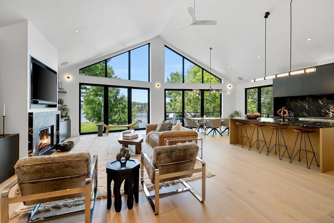 2080 Greenleaf Road De Pere, WI 54115 - Photo 12 of 90