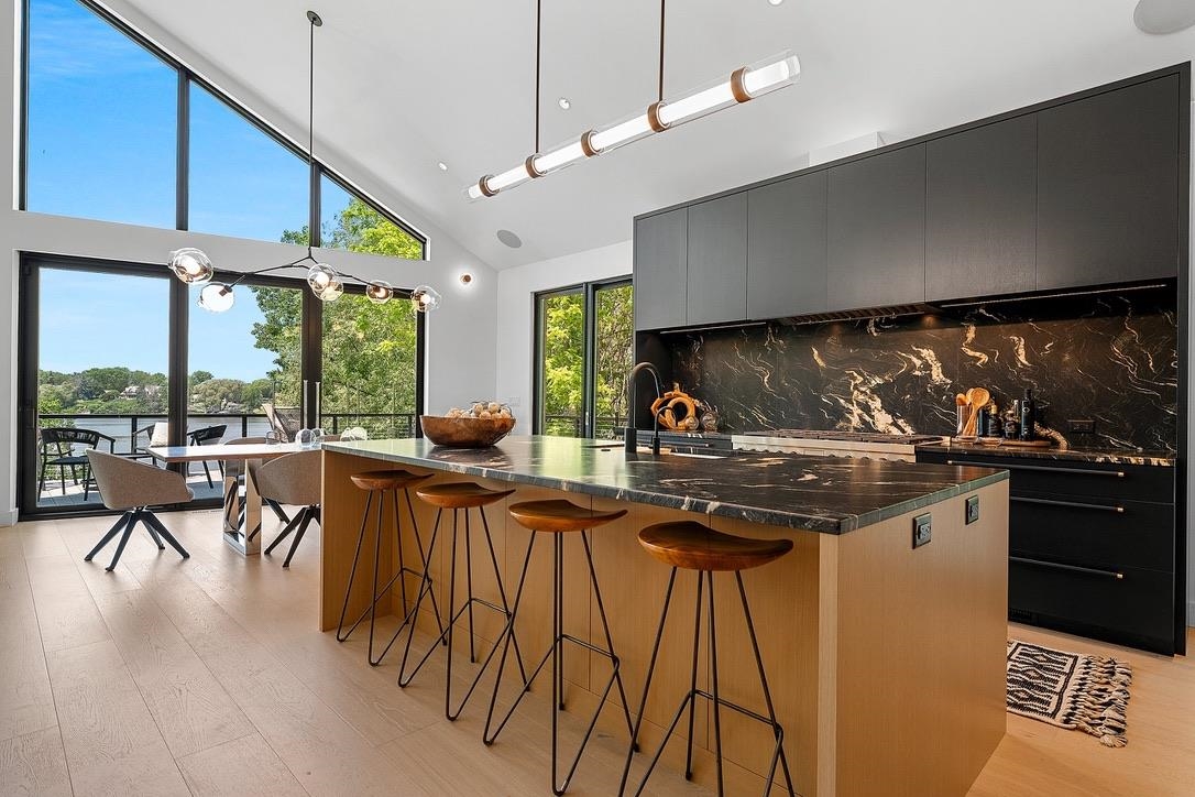 2080 Greenleaf Road De Pere, WI 54115 - Photo 15 of 90