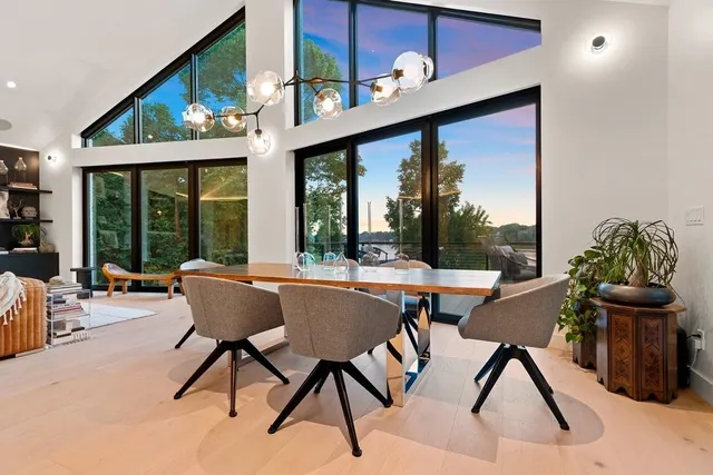 $2,350,000 | 2080 Greenleaf Road, De Pere, WI 54115