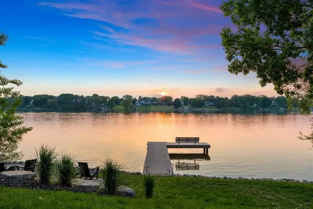 $2,350,000 | 2080 Greenleaf Road, De Pere, WI 54115