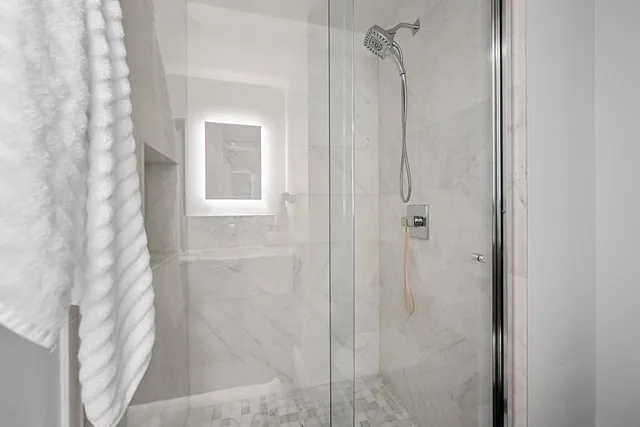 $2,350,000 | 2080 Greenleaf Road, De Pere, WI 54115