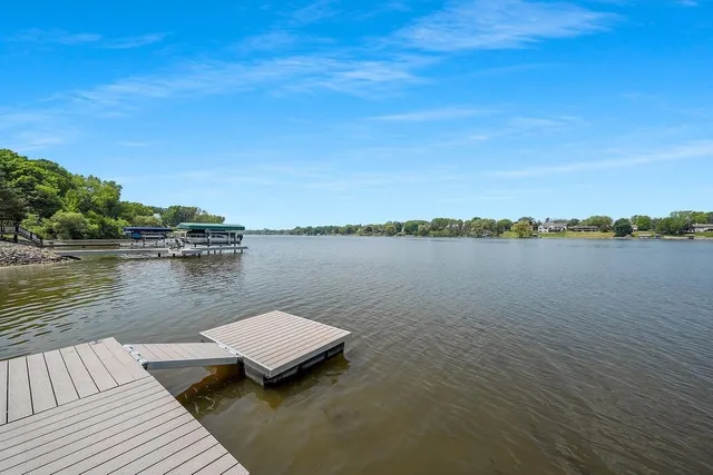 $2,350,000 | 2080 Greenleaf Road, De Pere, WI 54115