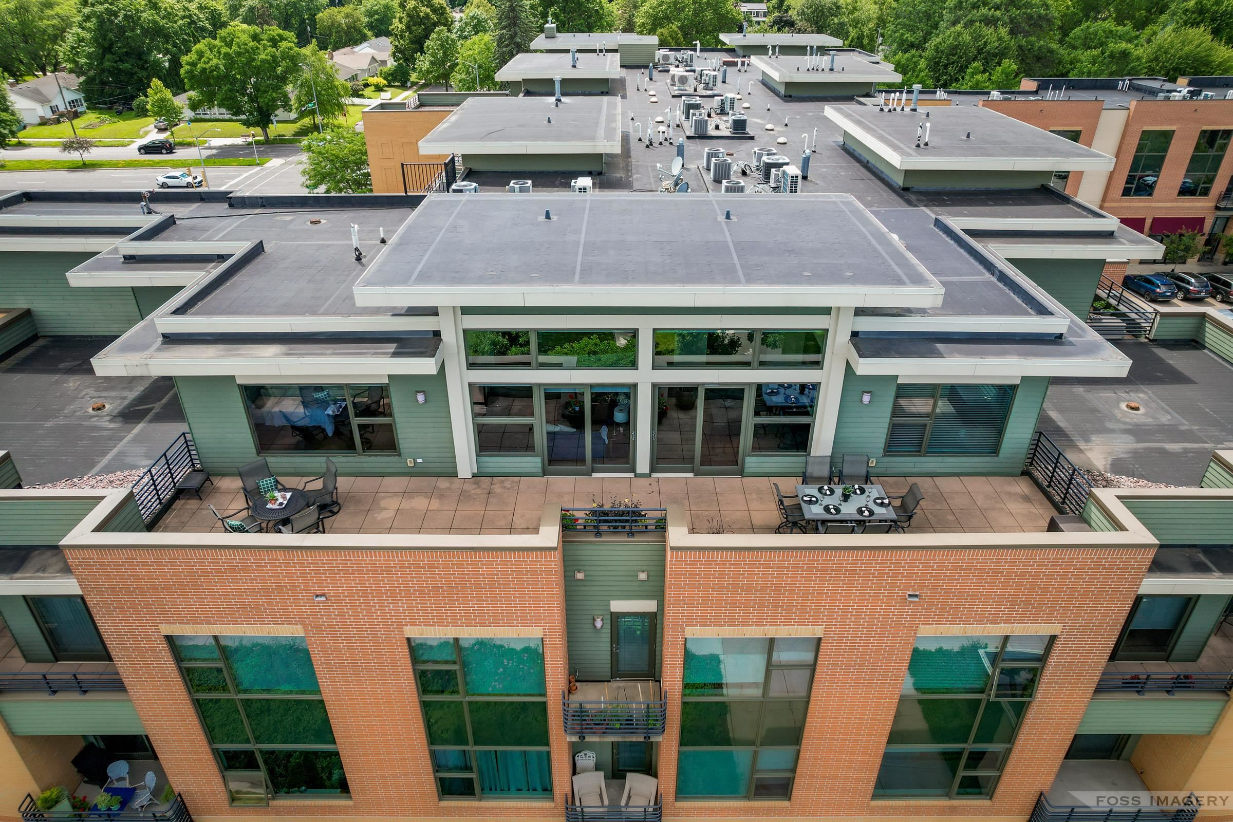 555 South Midvale Boulevard, Unit 411 Madison, WI 53711 - Photo 4 of 45