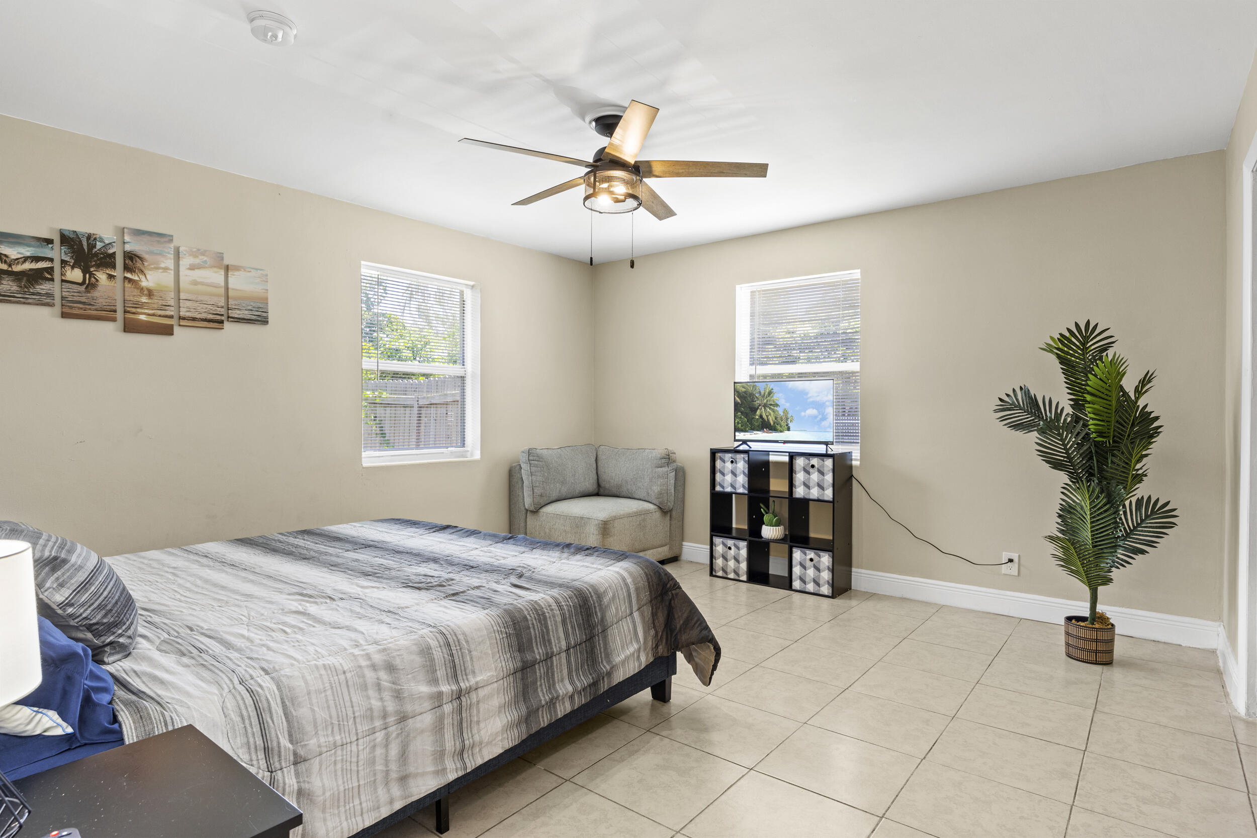 301 Southridge Road Delray Beach, FL 33444 - Photo 13 of 27 453a5663