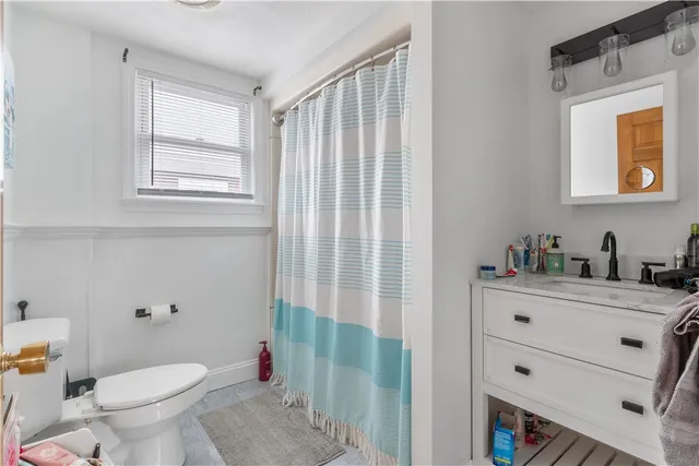 $589,000 | 166 Narragansett Street, Cranston, RI 02905