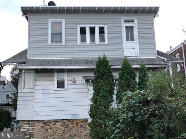 621 Gilham Street Philadelphia, PA 19111 - Photo 4 of 22