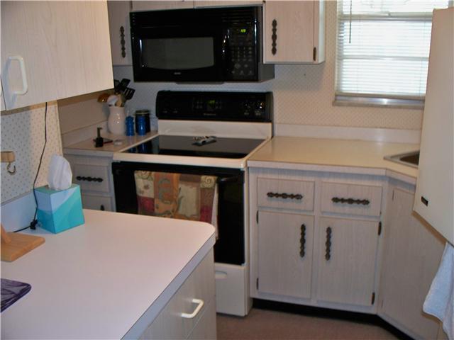 1980 Southwest Palm City Road, Unit 50I Stuart, FL 34994 - Photo 14 of 25 Gallery Image 14