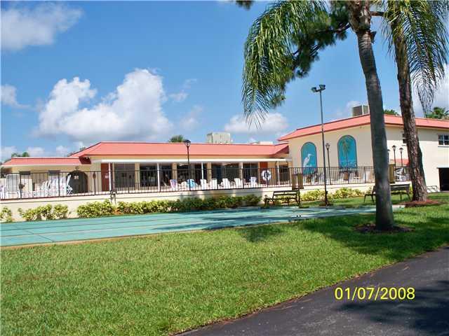 1980 Southwest Palm City Road, Unit 50I Stuart, FL 34994 - Photo 19 of 25 Gallery Image 19