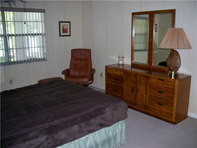 1980 Southwest Palm City Road, Unit 50I Stuart, FL 34994 - Photo 6 of 25 Gallery Image 6