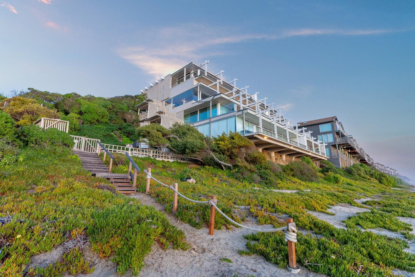 300 Oceanview Drive, Unit 401 La Selva Beach, CA 95076 - Photo 12 of 44 a building view with a garden space