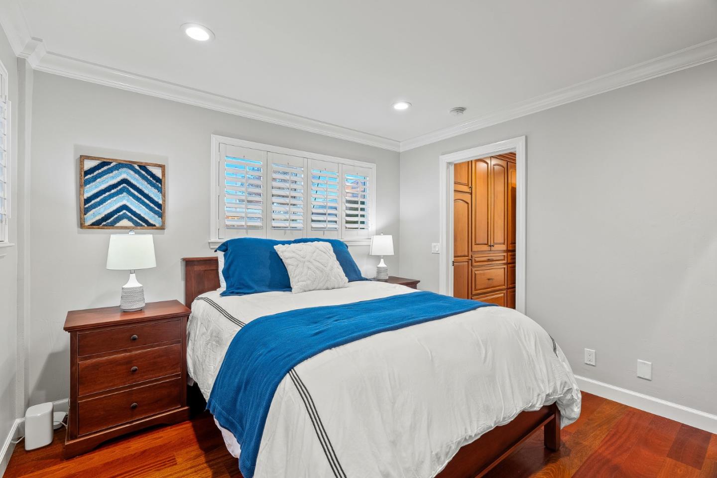 300 Oceanview Drive, Unit 401 La Selva Beach, CA 95076 - Photo 28 of 44 a bedroom with a bed and a window