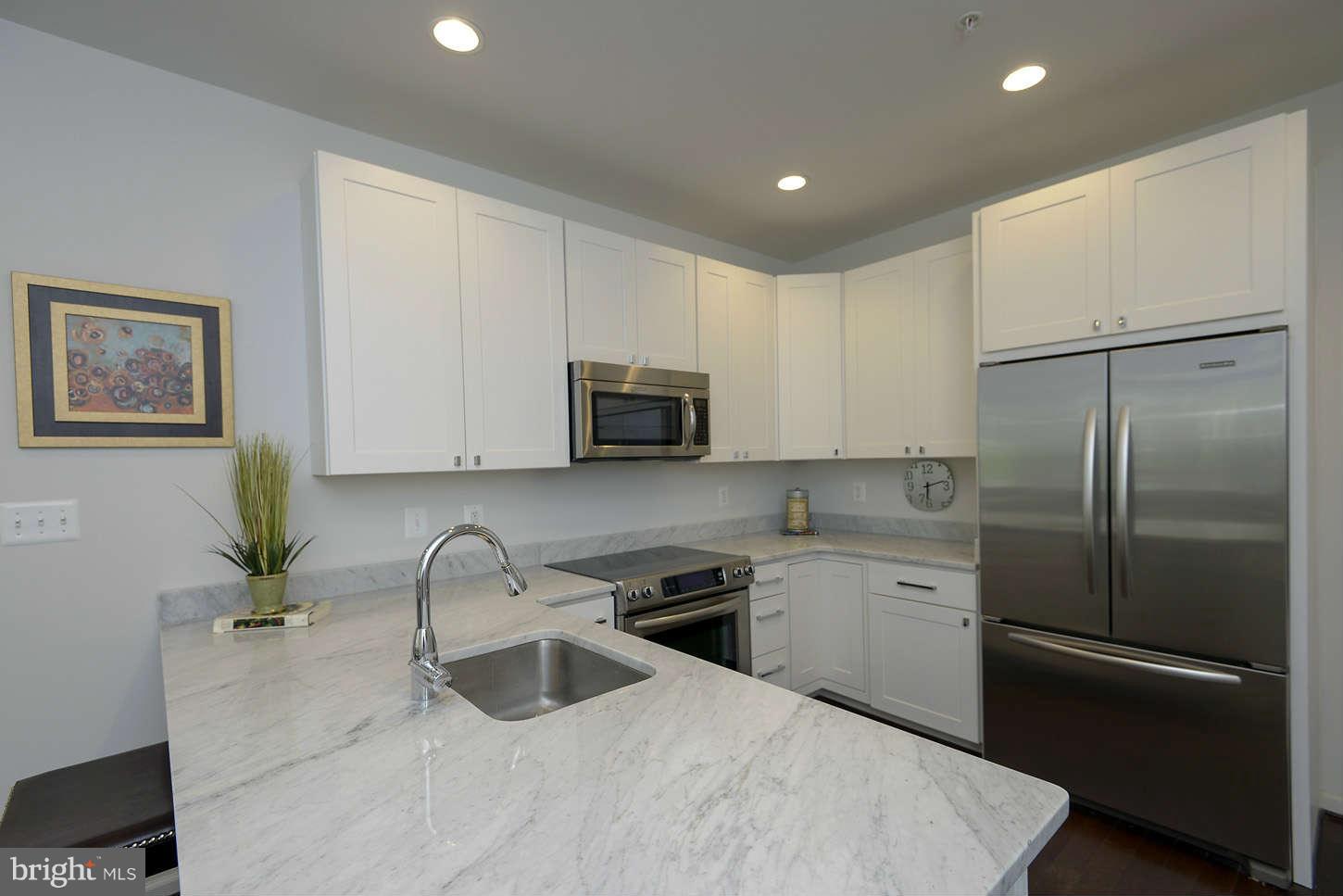 1845 Kalorama Road Northwest, Unit 3 Washington, DC 20009 - Photo 5 of 19 Kitchen