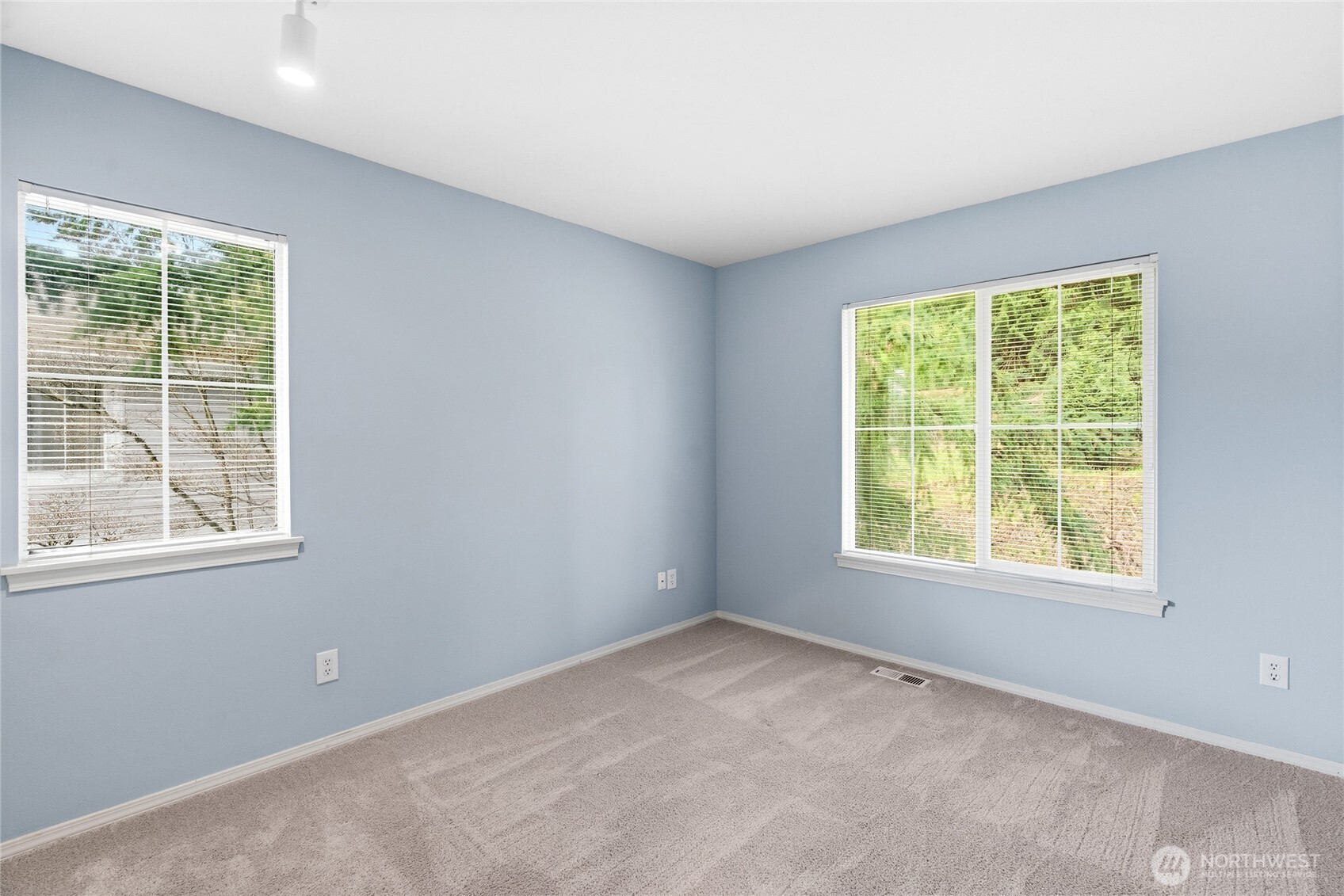 5259 236th Place Southeast, Unit 231 Issaquah, WA 98029 - Photo 15 of 21