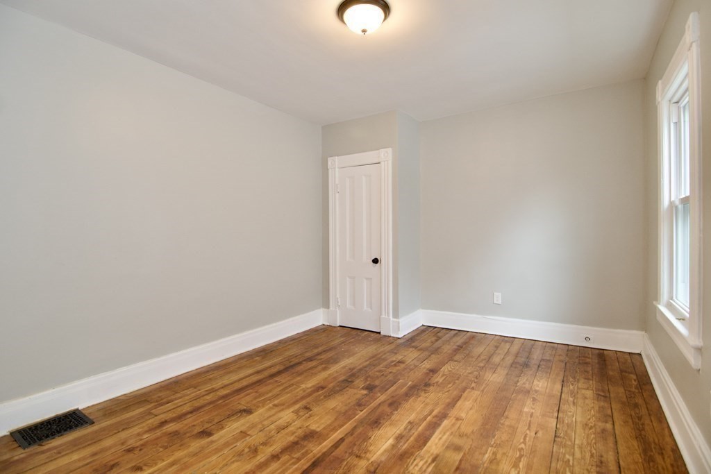 147 Marion Street Springfield, MA 01109 - Photo 35 of 42 Gallery Image 35