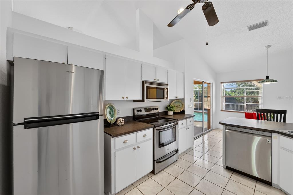 925 Gull Road Venice, FL 34293 - Photo 11 of 66