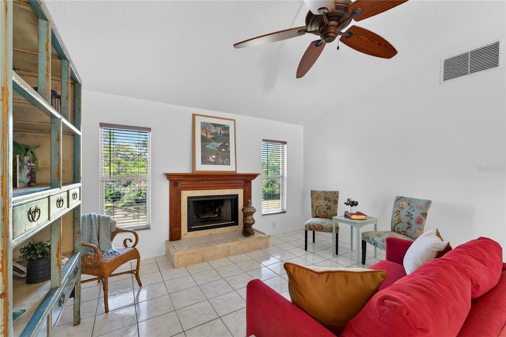 925 Gull Road Venice, FL 34293 - Photo 16 of 66