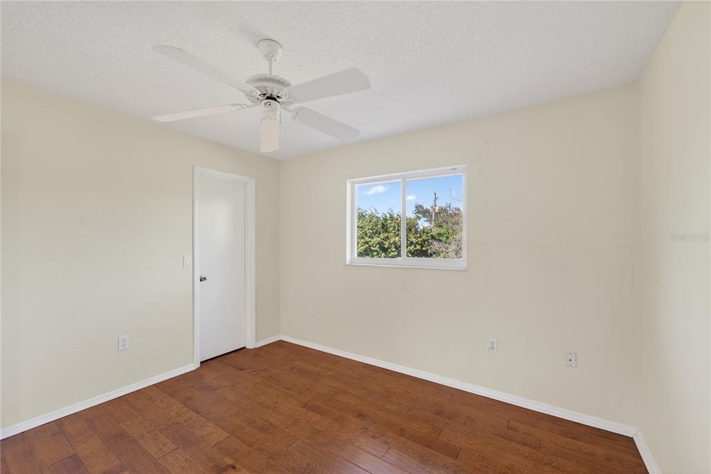 925 Gull Road Venice, FL 34293 - Photo 33 of 66