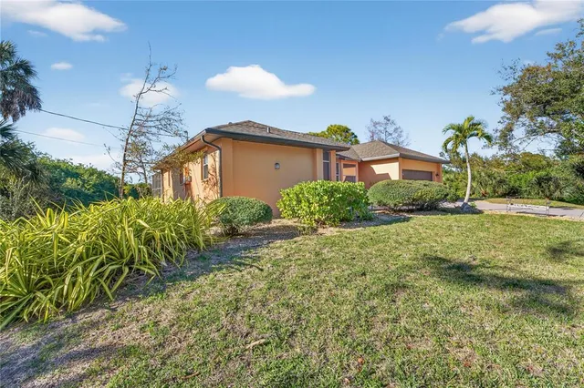 $775,000 | 925 Gull Road, Venice, FL 34293