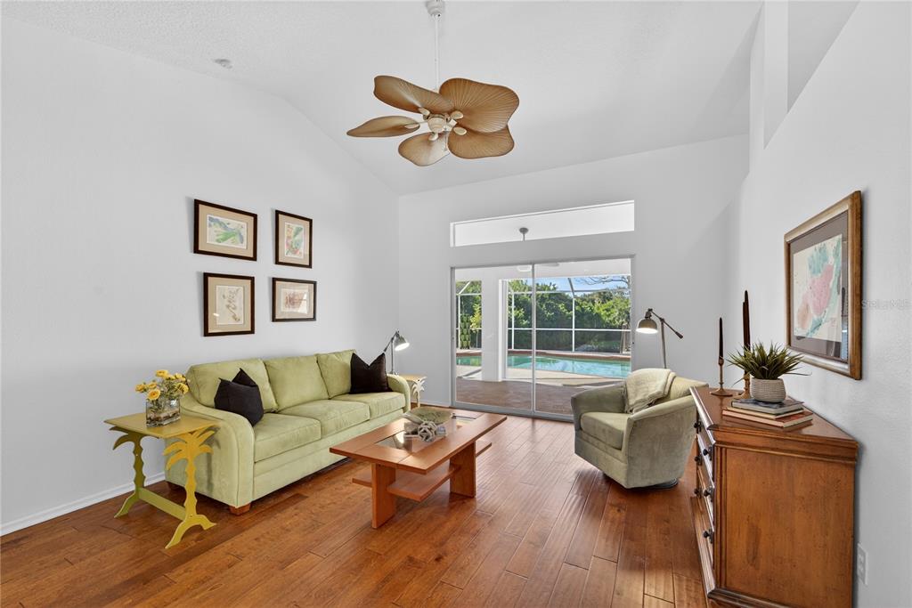 925 Gull Road Venice, FL 34293 - Photo 8 of 66