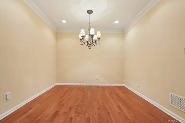 $560,000 | 4 Webster Court, Monroe, NY 10950