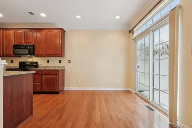 $560,000 | 4 Webster Court, Monroe, NY 10950