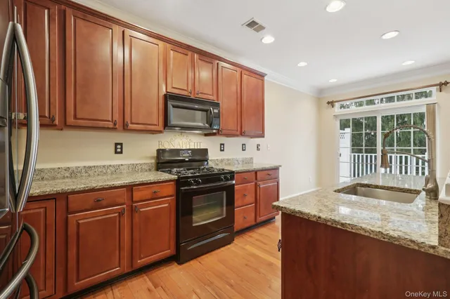 $560,000 | 4 Webster Court, Monroe, NY 10950